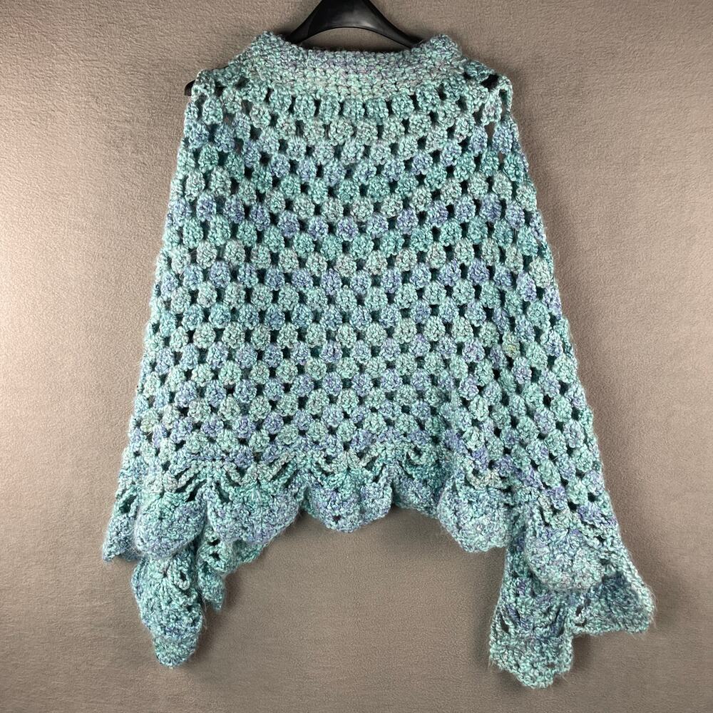 Handmade Crochet Poncho Scalloped Edge Martha Stewart Inspired Style